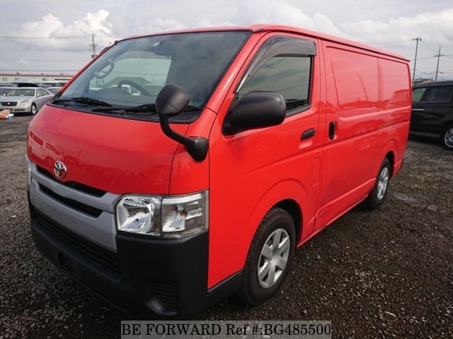 TOYOTA Hiace Van