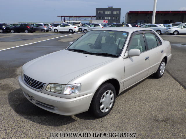 TOYOTA Corolla Sedan