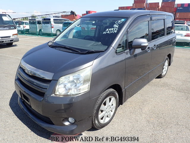 Toyota noah 2007