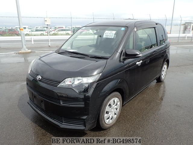 Toyota spade 2012