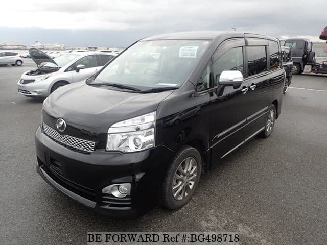Toyota voxy zs kirameki