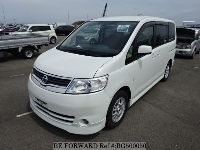 NISSAN Serena