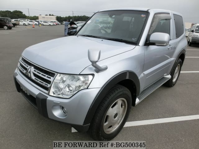 MITSUBISHI Pajero