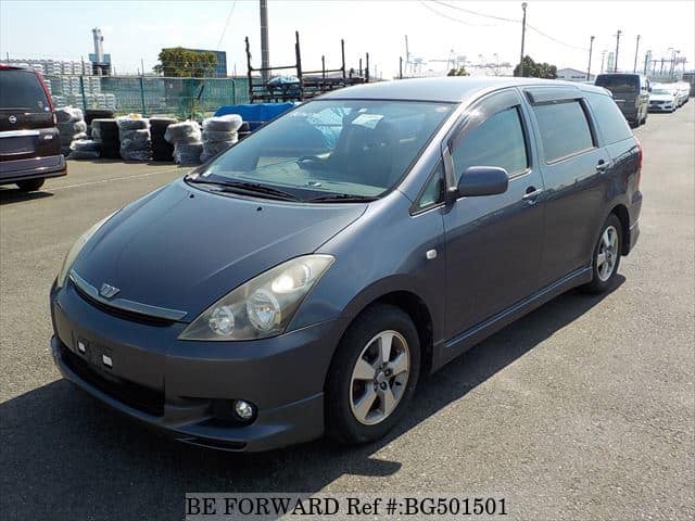 TOYOTA Wish