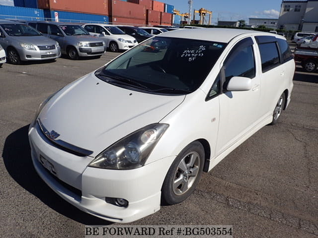 TOYOTA Wish