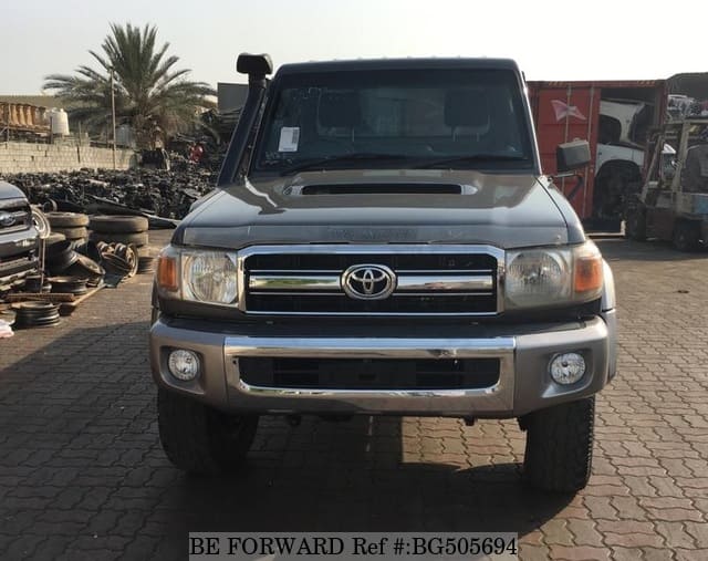 TOYOTA Land Cruiser