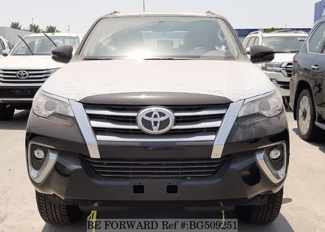 TOYOTA Fortuner