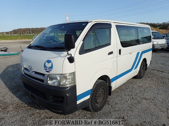 TOYOTA Hiace Van