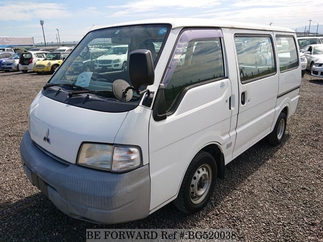 Mitsubishi delica 2005