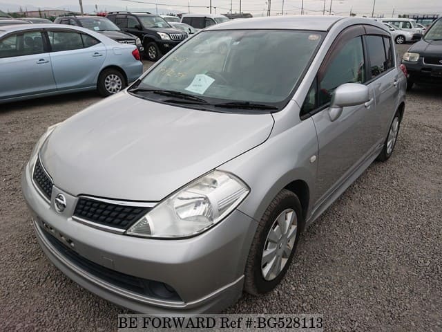 Nissan tiida 2006