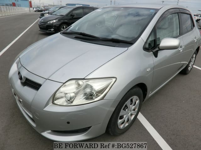 TOYOTA Auris