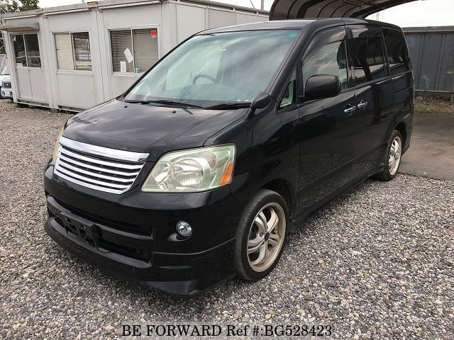 Toyota noah 2007