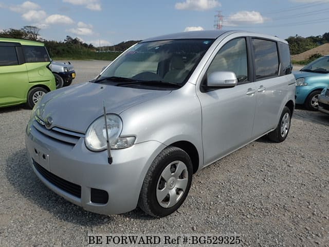 Toyota sienta 2007