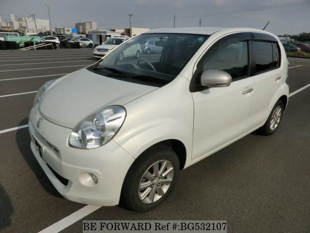 TOYOTA Passo