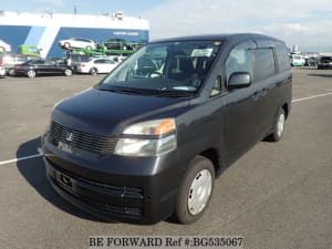 Used 2004 TOYOTA VOXY BG535067 for Sale