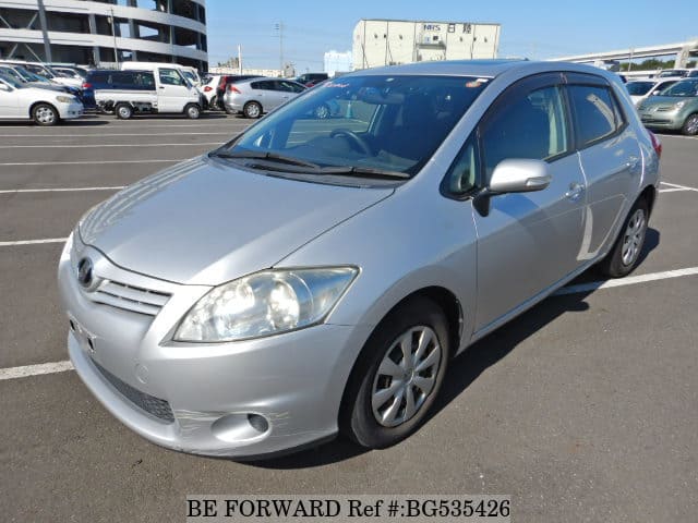 Тойота auris 2010