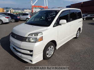 Used 2004 TOYOTA VOXY BG543473 for Sale