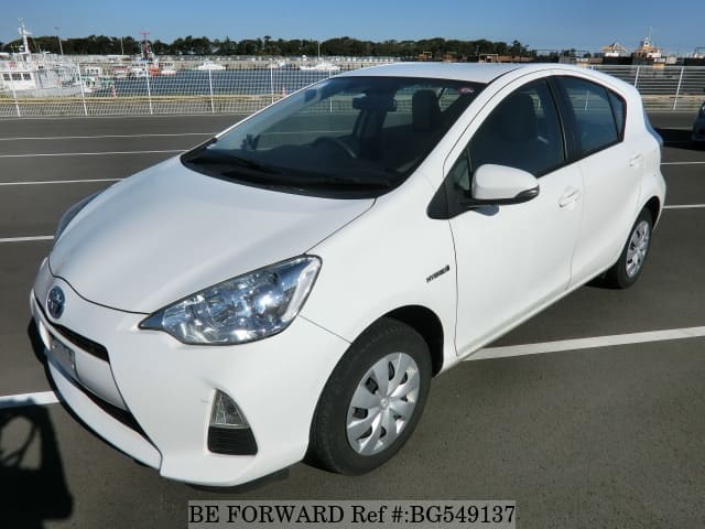 Toyota aqua l