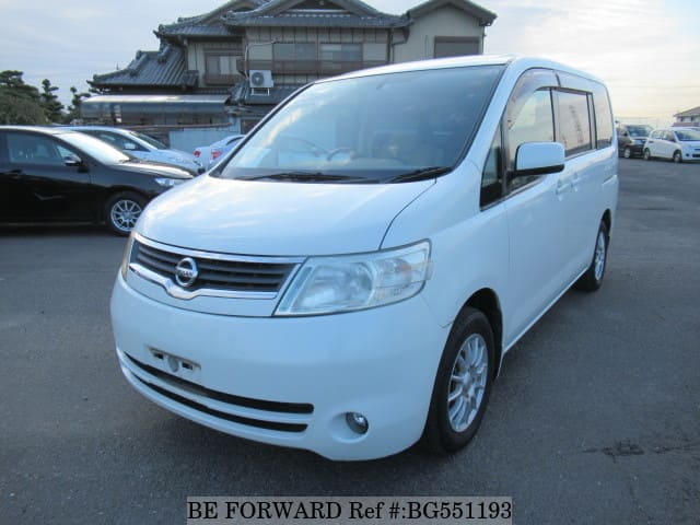 Nissan serena 2007