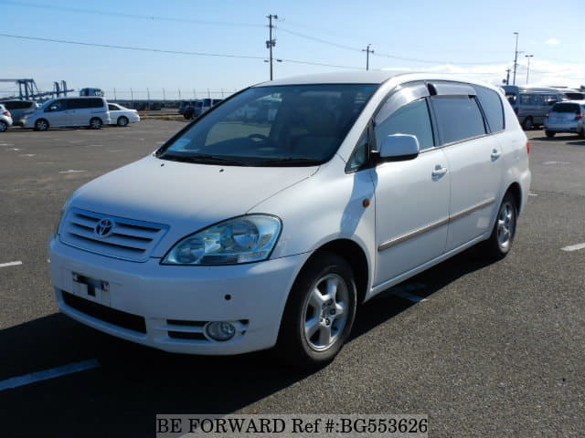 Toyota ipsum 2001 год