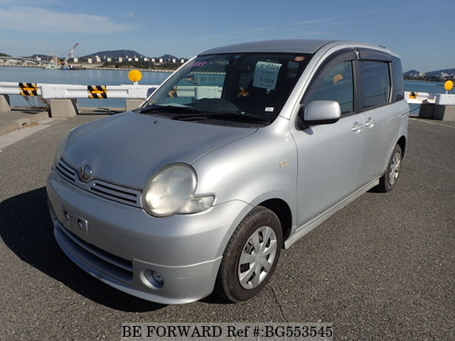 Toyota sienta 2003