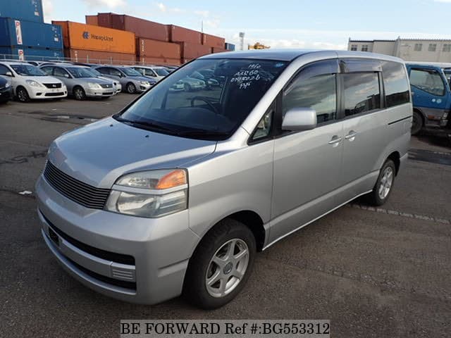 Toyota voxy 2003