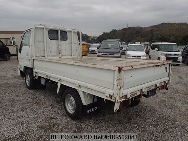 Toyota hiace lh80