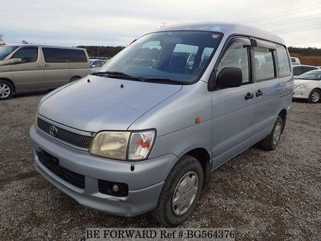 Toyota liteace noah