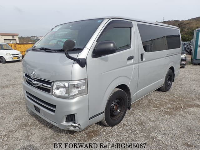 Тойота hiace 2011