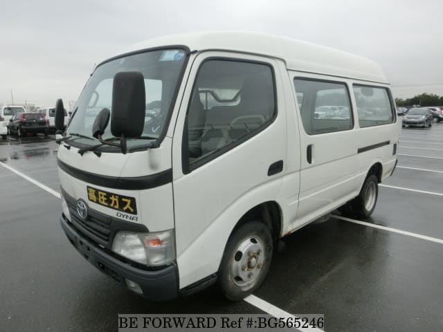 Toyota dyna van