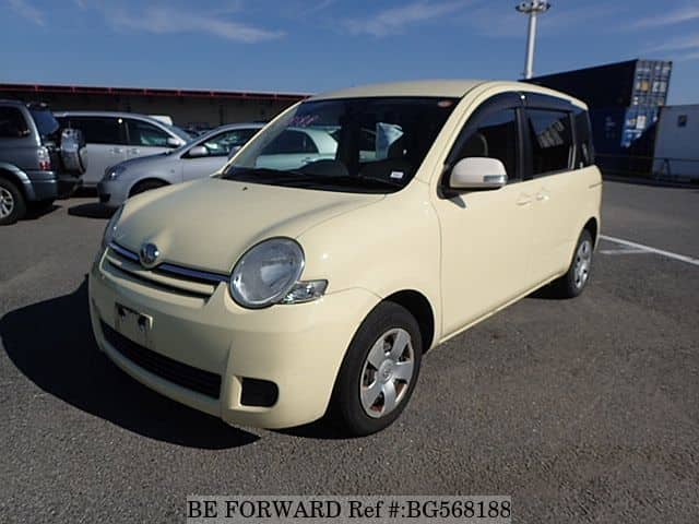 Toyota sienta ncp81g