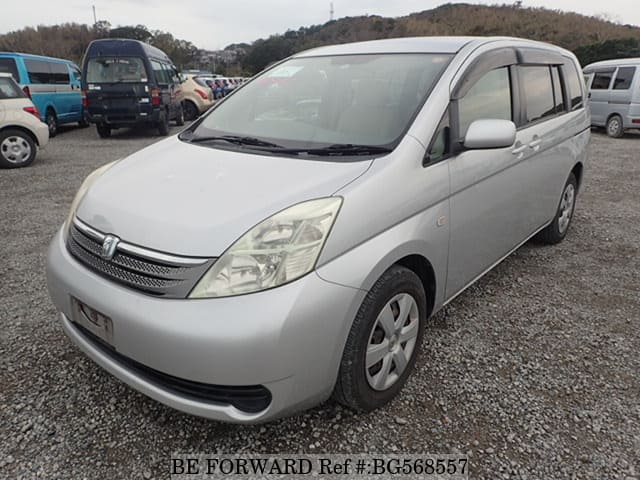 Toyota isis 2006