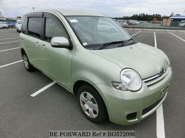 Toyota sienta ncp81g