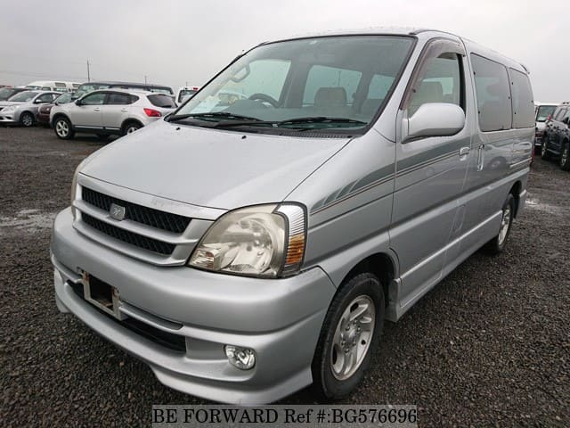 Тойота touring hiace
