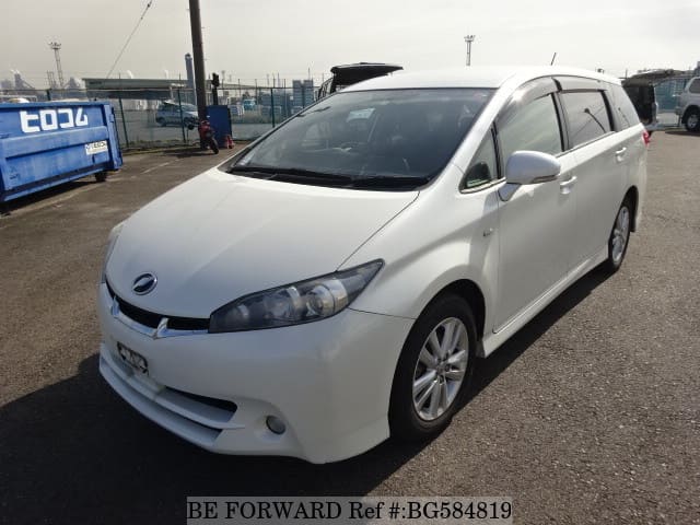 TOYOTA Wish