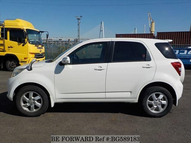 Toyota rush j200e