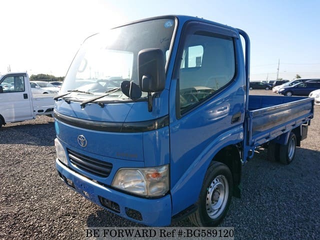 TOYOTA Dyna Truck