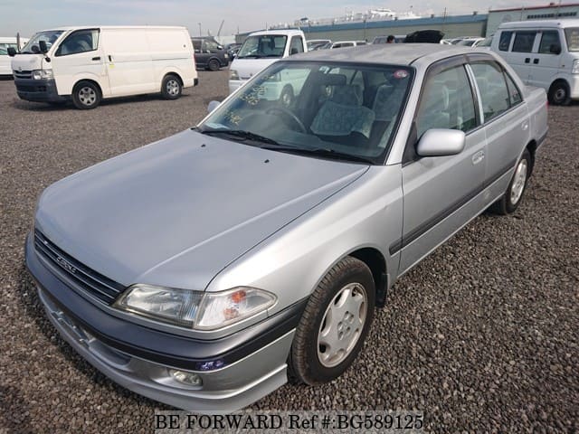 TOYOTA Carina