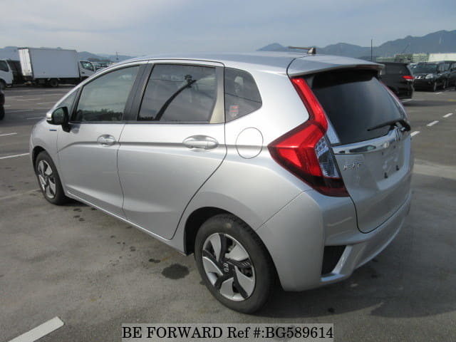 Used 2016 HONDA FIT HYBRID F PACKAGE/DAA-GP5 for Sale BG589614