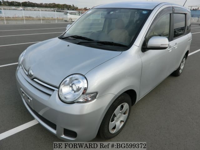 Toyota sienta 2014