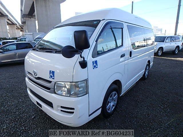 TOYOTA Hiace Van