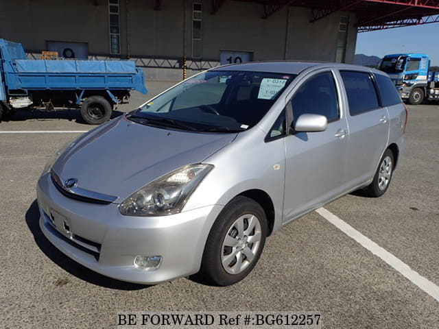 TOYOTA Wish