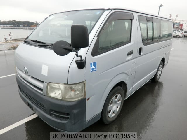 toyota hiace 2004 price