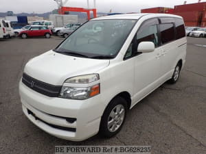 Used 2004 TOYOTA VOXY BG628235 for Sale