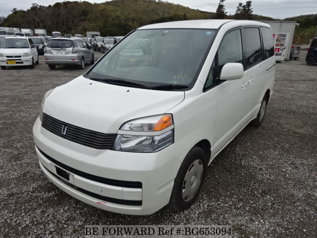 Toyota voxy 2001