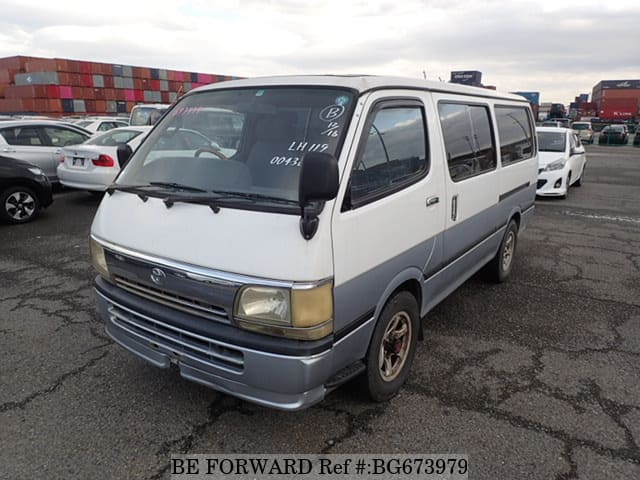 TOYOTA Hiace Van