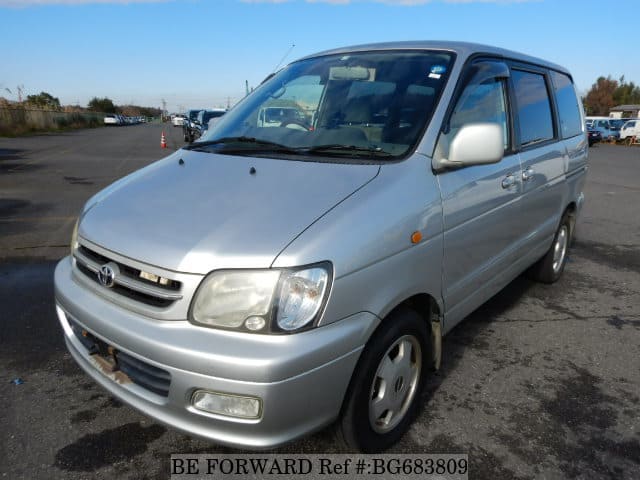 Toyota noah 2001