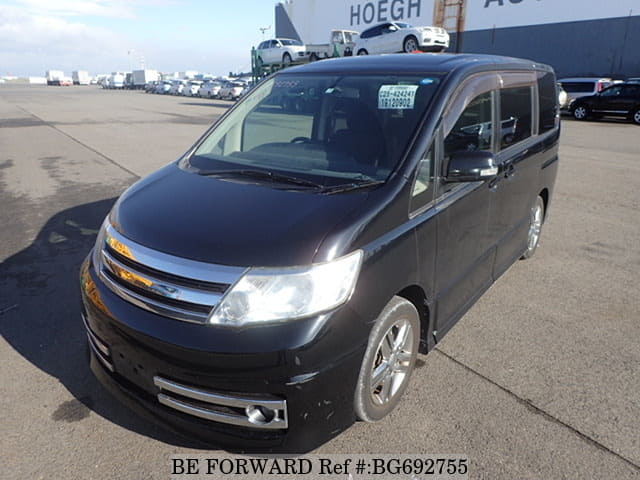 Nissan serena 2009