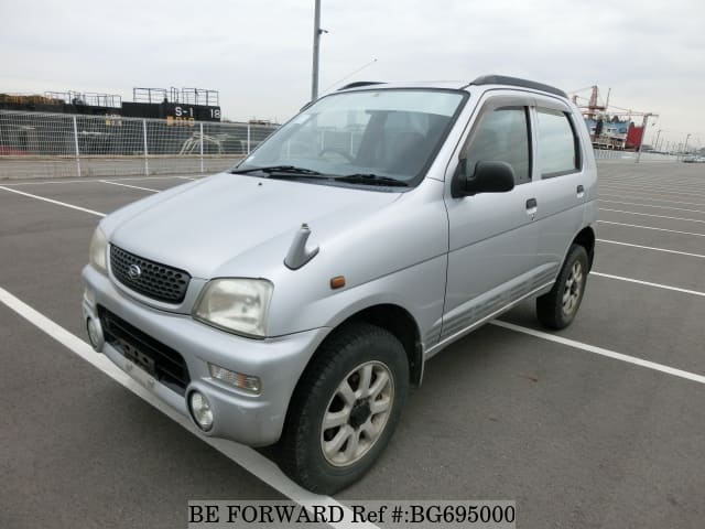 DAIHATSU Terios Kid