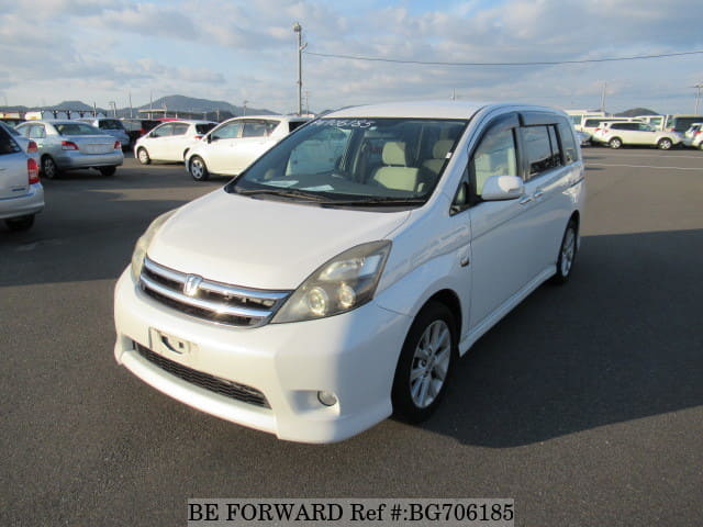 Toyota isis 2009